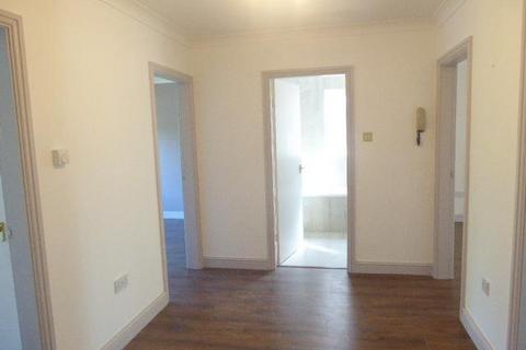 3 bedroom flat to rent, Newland Park, Hull, HU5 2DW