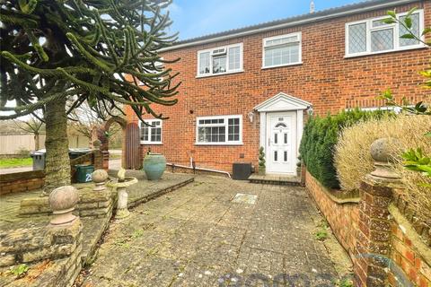 5 bedroom end of terrace house for sale, Newton Way, Tongham, Farnham