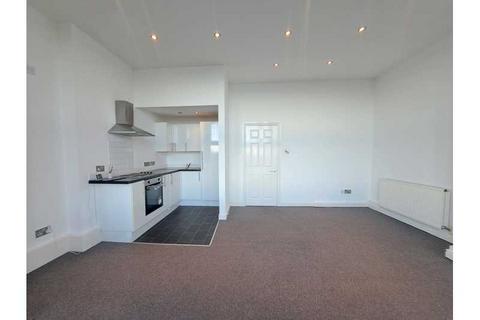 1 bedroom flat to rent, Lewis Crescent, Margate CT9