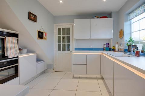 2c Mere Way, Swanland, North Ferriby, HU14 3QB
