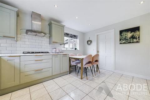 15 Doval Gardens, Tean, Stoke-on-trent, ST10 4EX