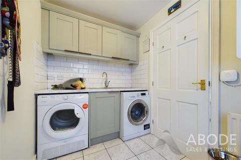 15 Doval Gardens, Tean, Stoke-on-trent, ST10 4EX