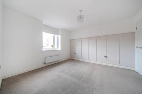 2 bedroom flat for sale, Motte Lane, Ebbsfleet Valley, Swanscombe, DA10