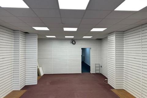 Retail property (high street) to rent, Burleigh Street, Cambridge