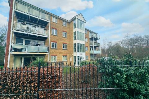 2 bedroom flat to rent, Foxglove Way, Luton LU3