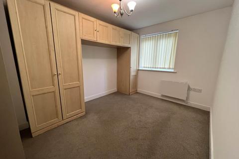 2 bedroom flat to rent, Foxglove Way, Luton LU3