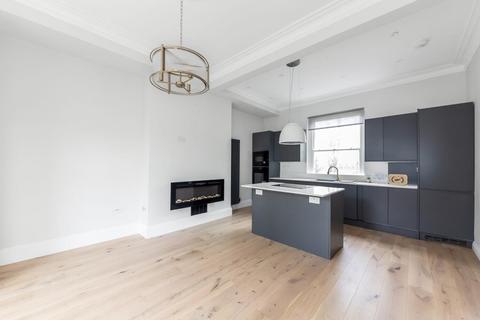 2 bedroom apartment for sale, Tyrwhitt Road, Brockley, SE4