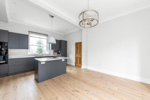 2 bedroom apartment for sale, Tyrwhitt Road, Brockley, SE4