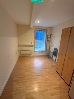 1 bedroom flat to rent, Harrogate Road, Bradford, BD2