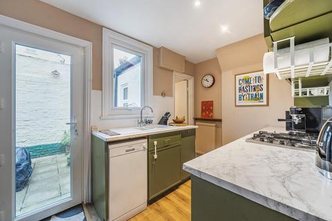 23 Robson Road, London, SE27 9LA
