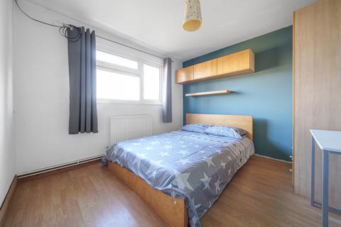 3 bedroom end of terrace house for sale, Rowan Close, Guildford, Surrey, GU1