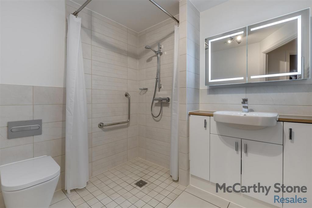 8630506-interior11.jpg