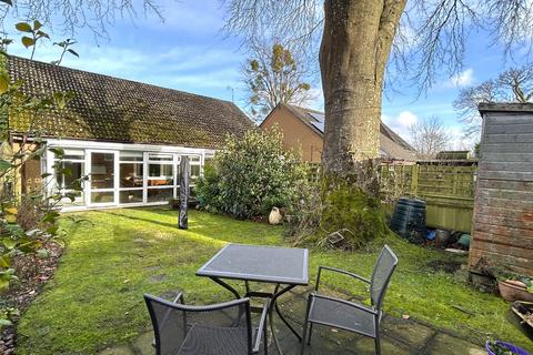 14 Farthing Fields, Headley, Bordon, GU35 8PD