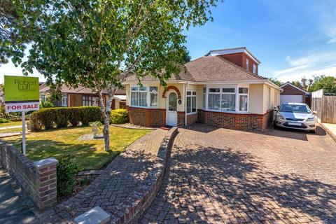 3 bedroom detached bungalow for sale, Griffiths Avenue, Lancing