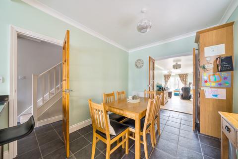 4 bedroom end of terrace house for sale, Horne Road, Shepperton, TW17