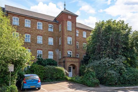 Highfield Close, London, SE13