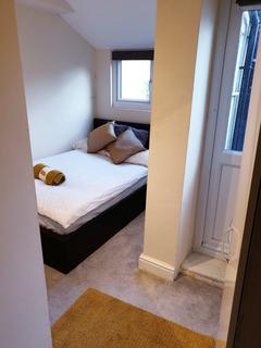 1 bedroom in a house share to rent, Harrow HA3