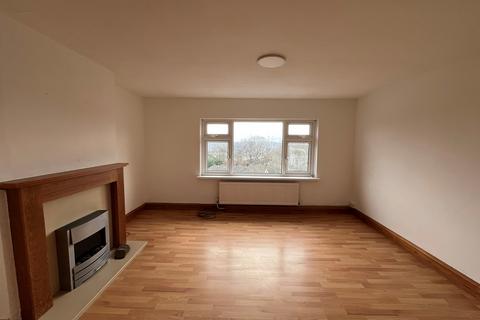 2 bedroom flat for sale, Gloucester Court, Caerleon, Newport NP18