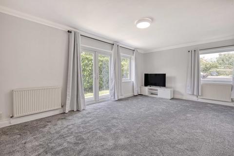 2 bedroom apartment for sale, Station Lane, Ingatestone, CM4