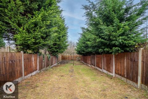 183 Wyndhurst Road, Birmingham, B33 9JN