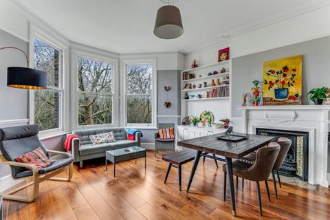 Mowbray Road, Mapesbury, NW6 7QS