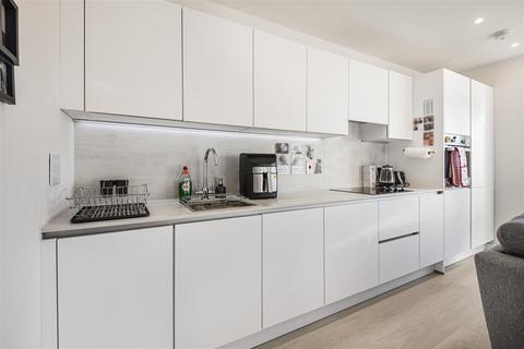 1 bedroom apartment for sale, Yarrow Apartments, Mill Hill East