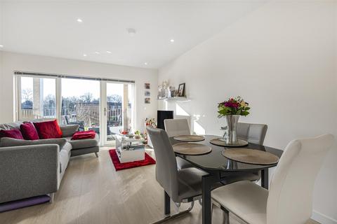 1 bedroom apartment for sale, Yarrow Apartments, Mill Hill East