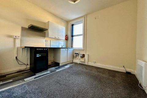 1 bedroom flat to rent, Clifford Road, Blackpool, FY1