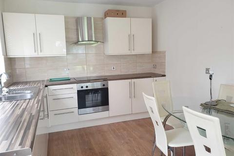 2 bedroom flat for sale, Lacey Court, WILMSLOW