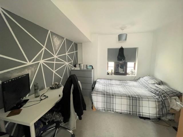 Bedroom (4).jpg