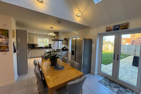 4 bedroom detached house for sale, Minter Rise, Winslow MK18