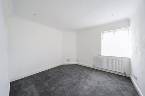 1 bedroom apartment for sale, Croft Court, Brickwall Lane, Ruislip