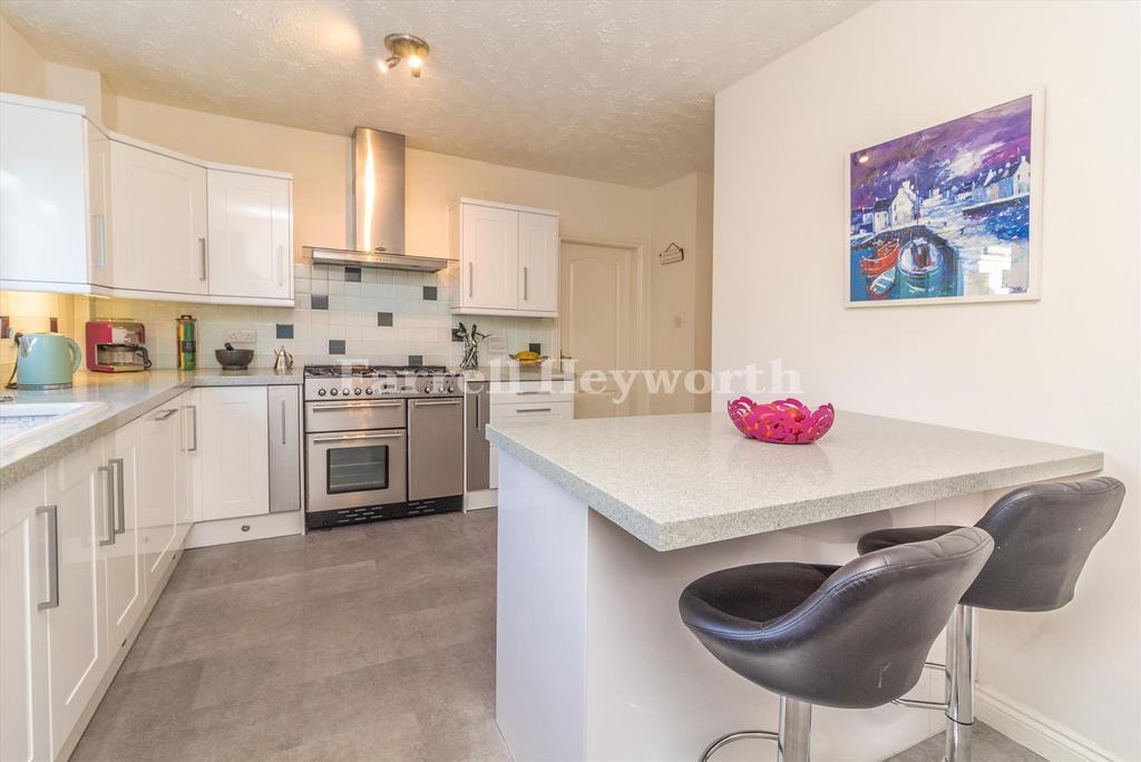 Kitchen image 4