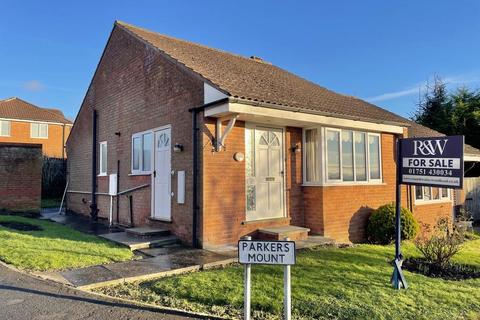 2 bedroom semi-detached bungalow for sale, West Lund Lane, Kirkbymoorside, York