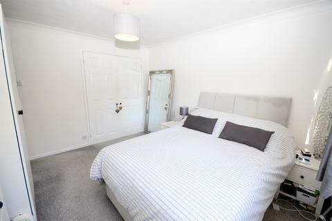 43 Dunvegan, Birtley, Chester Le Street, DH3 2JQ