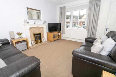 33 Beechfield Drive, Middlewich, CW10 9QE