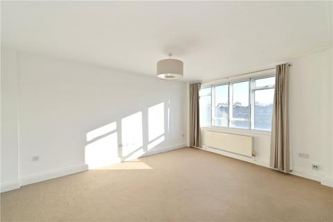 3 bedroom flat for sale, Kensington High Street, London, W14