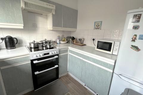 2 bedroom flat for sale, Chalice Way, Greenhithe, Kent DA9 9PS