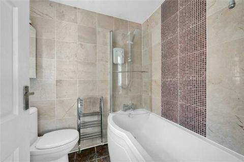 198a Eversley Avenue, Bexleyheath, DA7 6SW