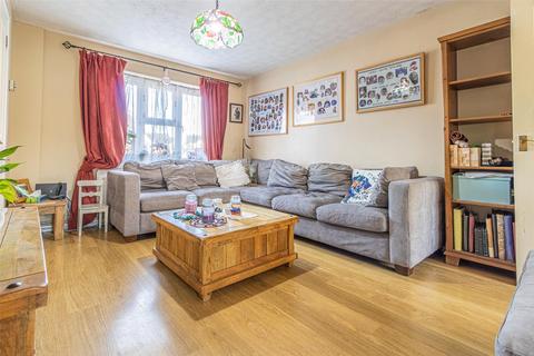 5 bedroom end of terrace house for sale, Bergman Close, Swindon SN25