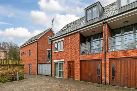 2 bedroom terraced house for sale, Stockbridge Road, Winchester, SO22