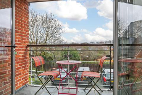 2 bedroom terraced house for sale, Stockbridge Road, Winchester, SO22