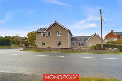 4 bedroom detached house for sale, Clawddnewydd, Clawddnewydd Ruthin LL15