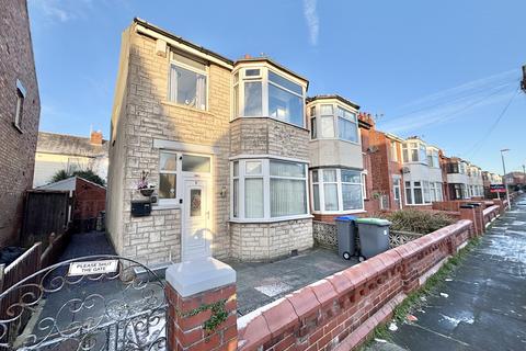 3 bedroom semi-detached house for sale, Finsbury Avenue, Blackpool FY1