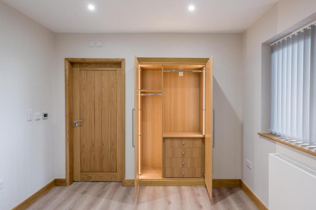 Bedroom Detail 2