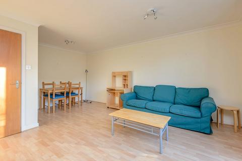 153/5 Easter Road, Edinburgh, EH7 5QB