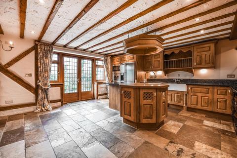 5 bedroom detached house for sale, The Street, West Horsley