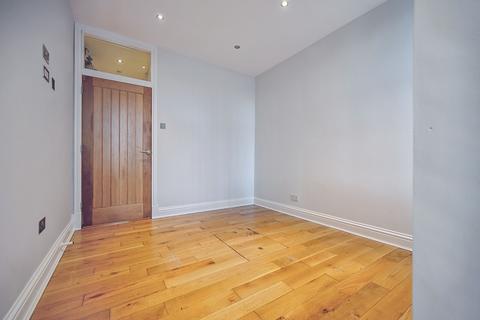 undefined, Springhill Gardens, Flat 0-1, Shawlands, Glasgow, G41 2EX