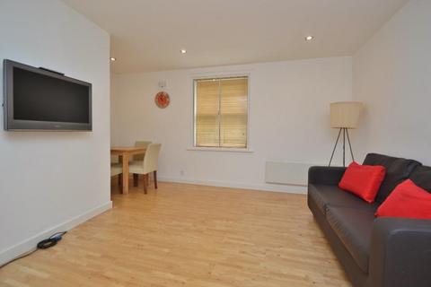 1 bedroom flat to rent, Navigation Walk, Leeds LS10