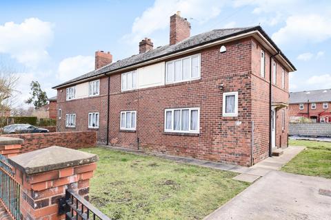 4 bedroom semi-detached house to rent, Potternewton Lane, Leeds LS7